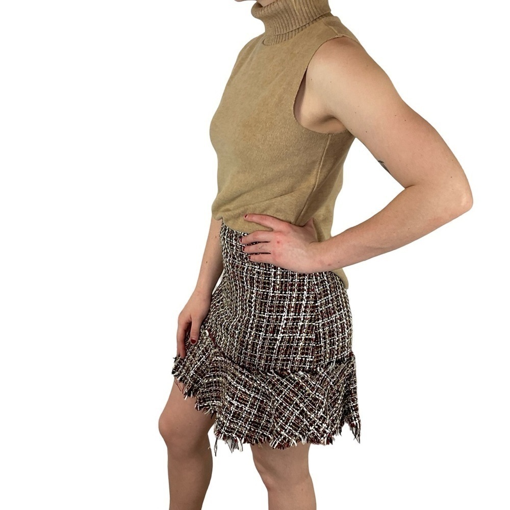 Mi Ami adorable tweed skirt with fit and flare style - Picture 4 of 7